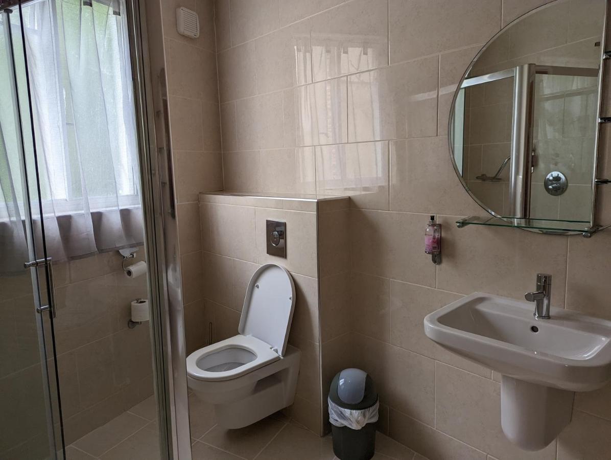 Barley Sheaf, Old Bridge Street En Suite Rooms, Room Only Truro Dış mekan fotoğraf