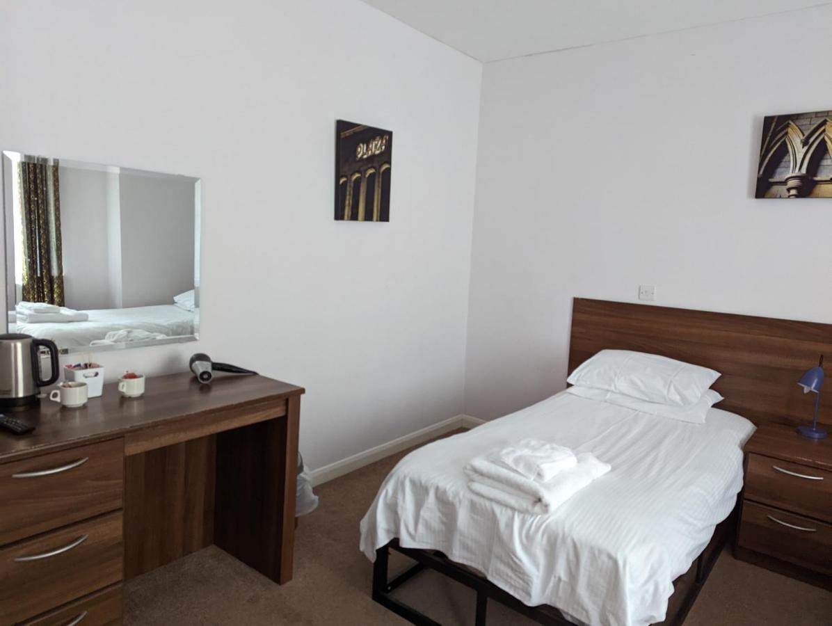 Barley Sheaf, Old Bridge Street En Suite Rooms, Room Only Truro Dış mekan fotoğraf