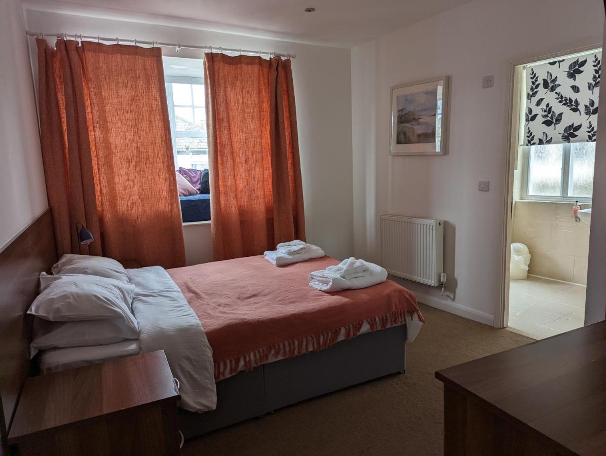 Barley Sheaf, Old Bridge Street En Suite Rooms, Room Only Truro Dış mekan fotoğraf