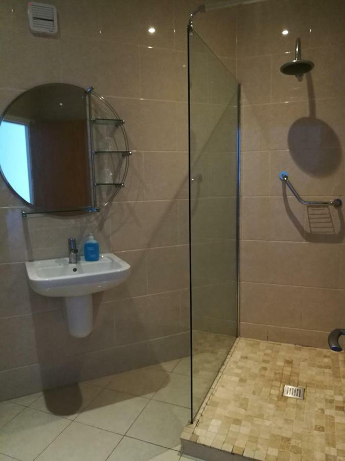 Barley Sheaf, Old Bridge Street En Suite Rooms, Room Only Truro Dış mekan fotoğraf
